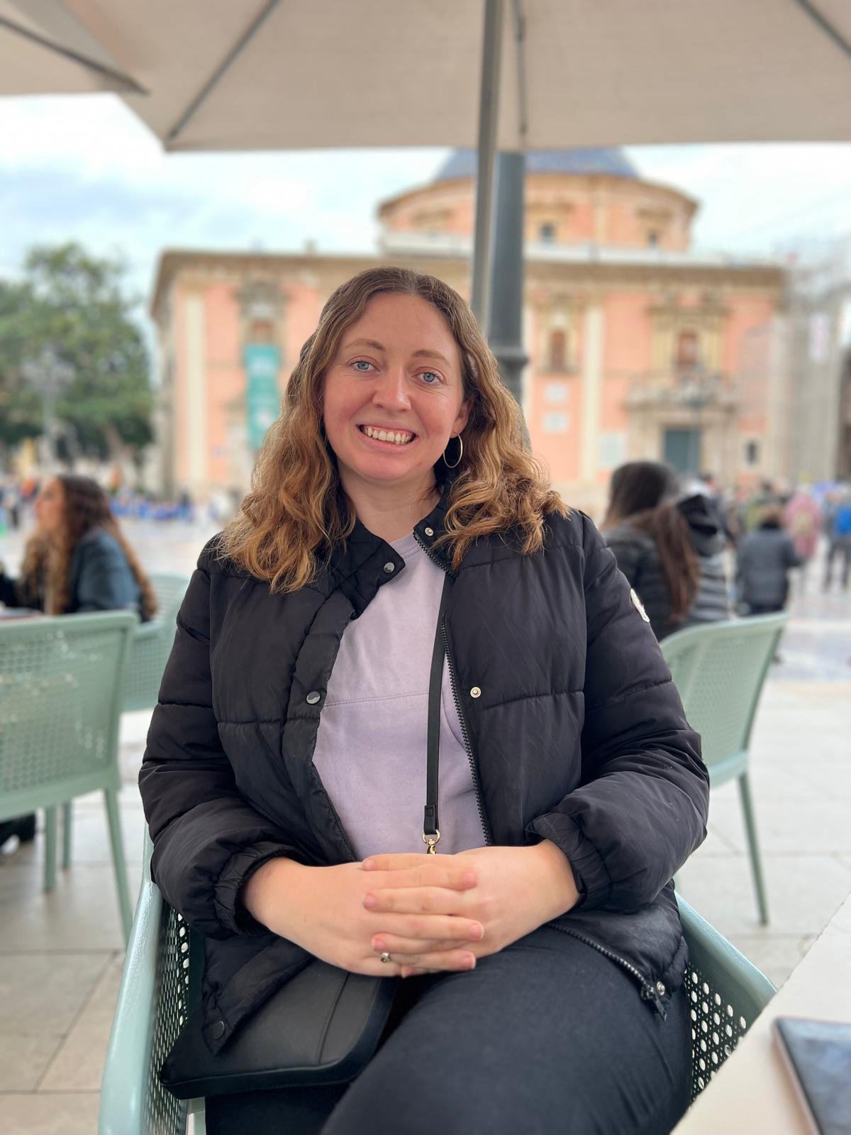 Laura, English teacher at Skylimit English, in Valencia